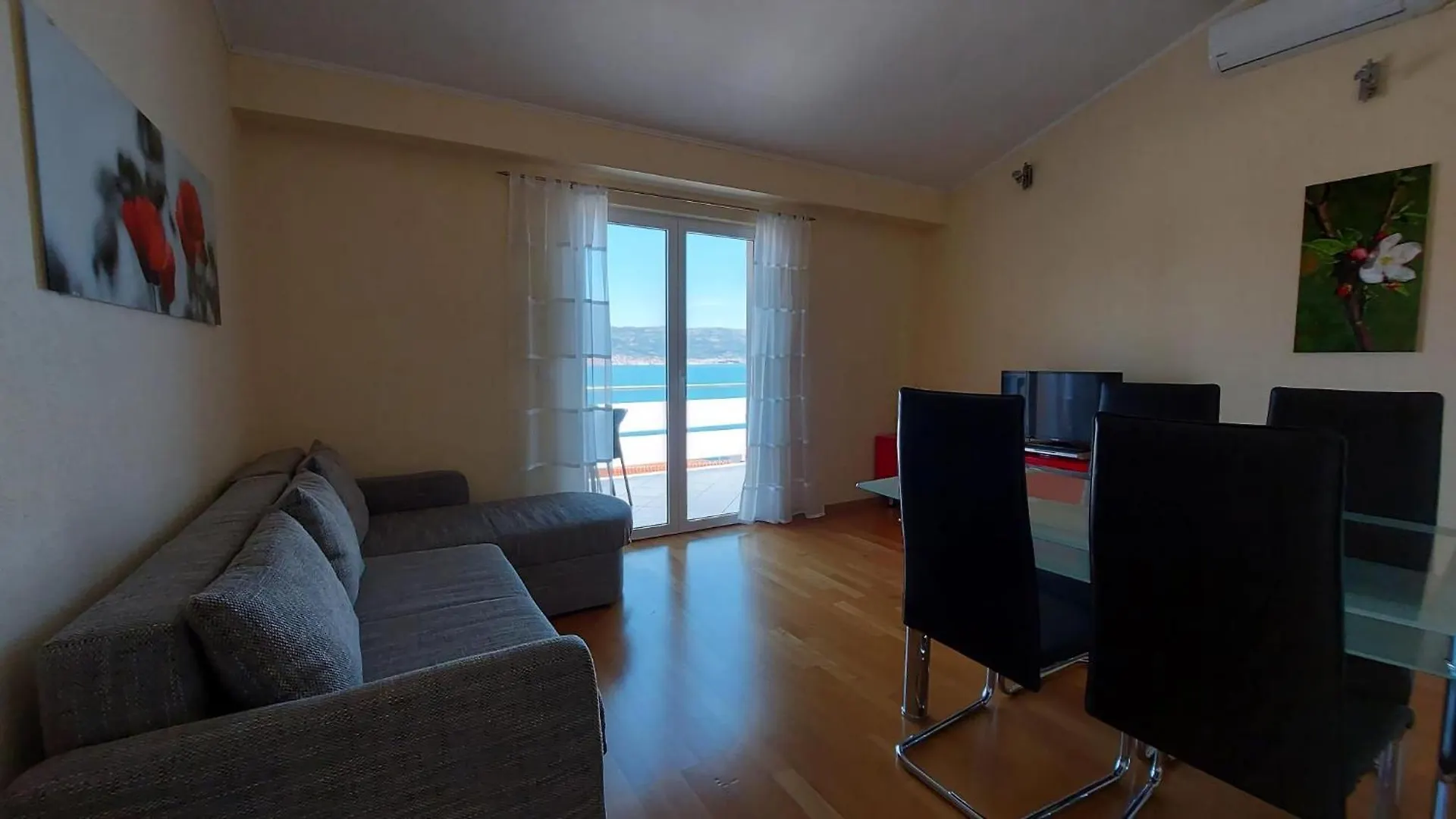 Apartment Villa Jelica, Helle Ferienwohnung Mit Sonnenbalkon Trogir Croatia